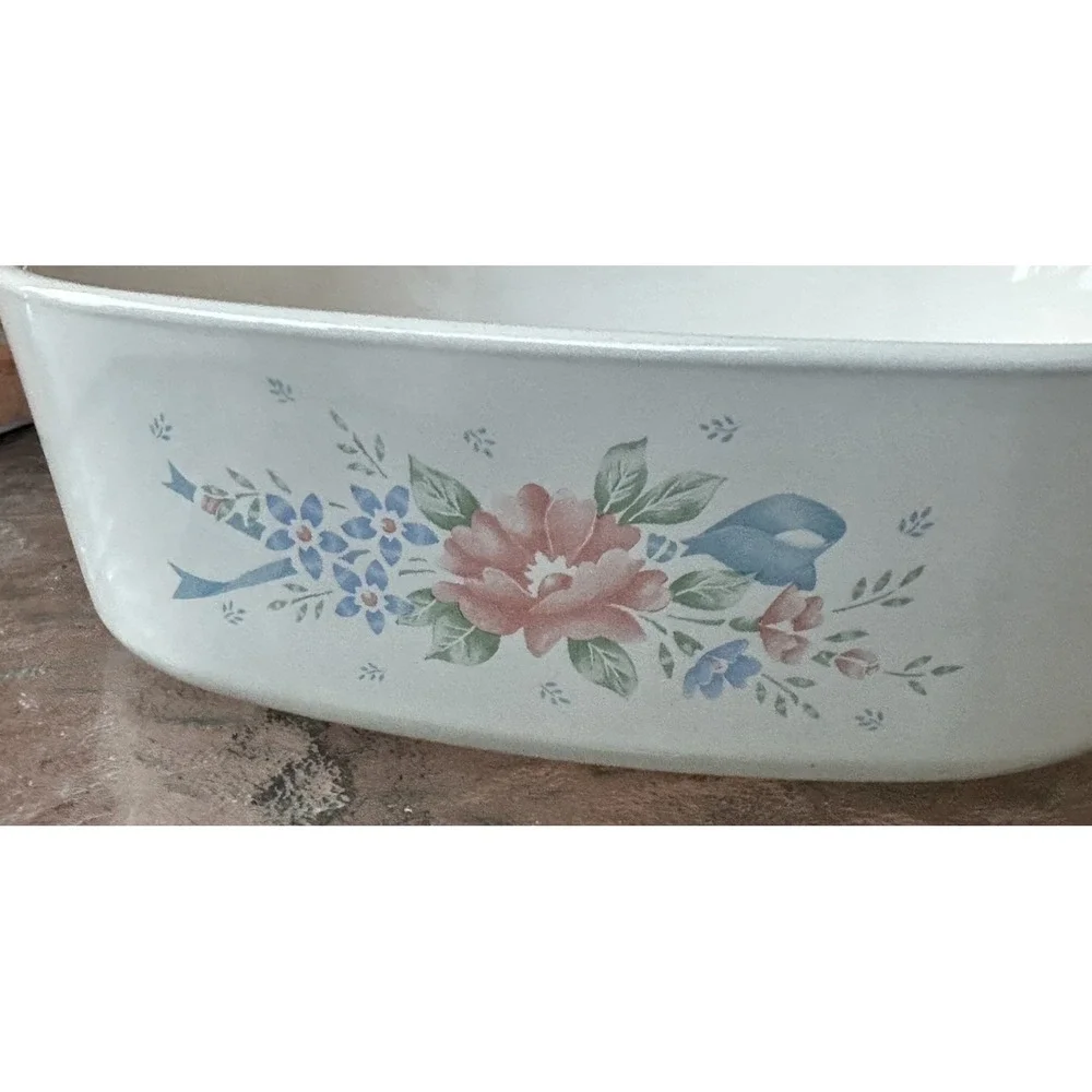 Vintage CorningWare Floral Square Casserole Dish 2L Model A-2-B With Lid USA